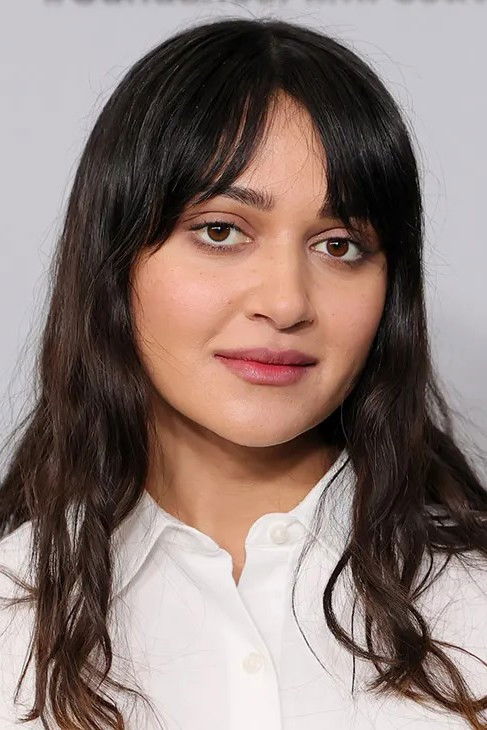 Аріела Барер