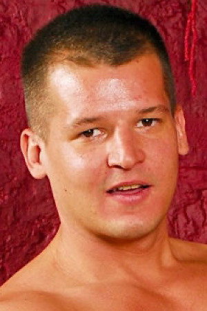 Бред Рассел