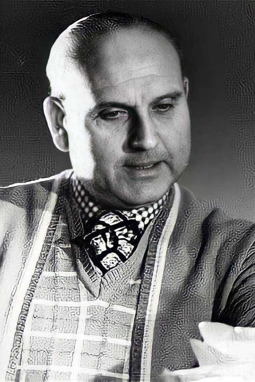 Джеральд Томас