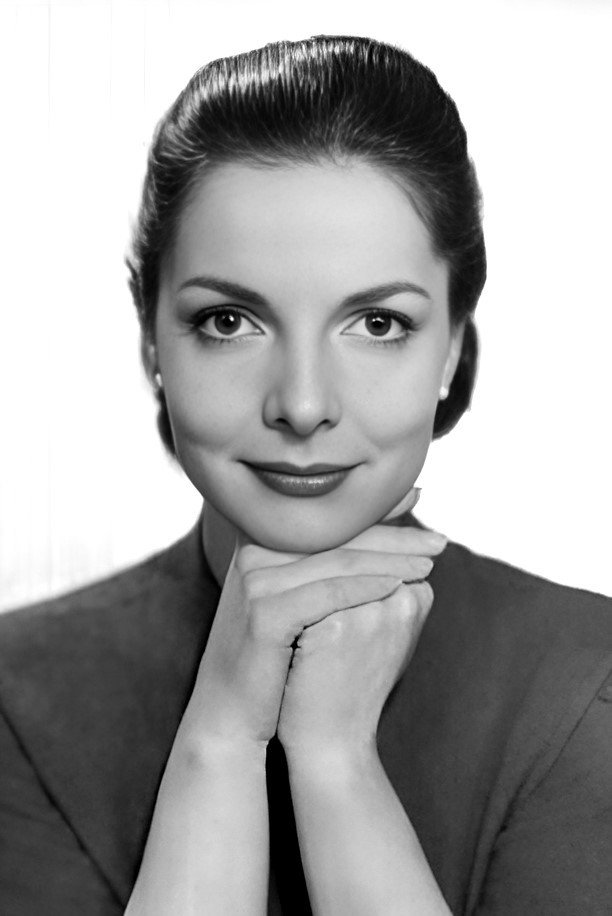 Елізабет Селларс