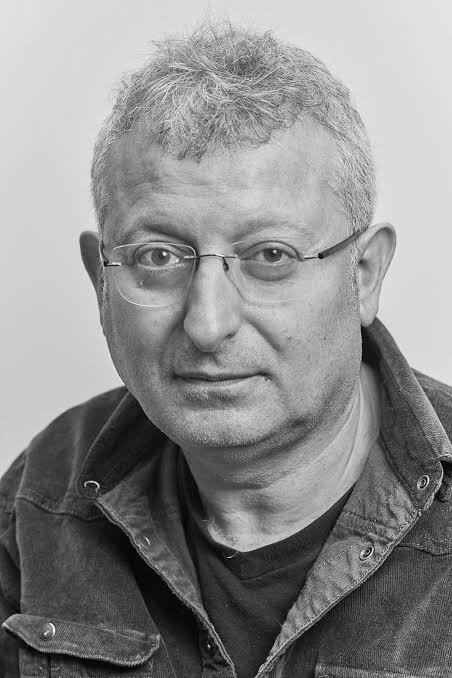 Гері Сінйор