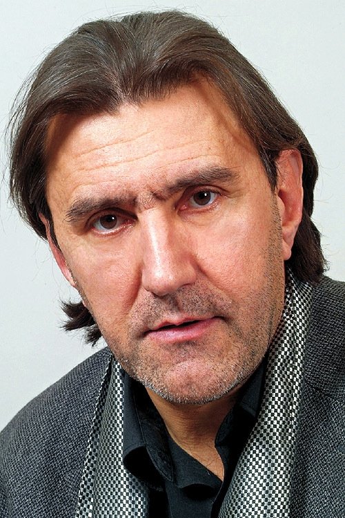 Карой Еперєш