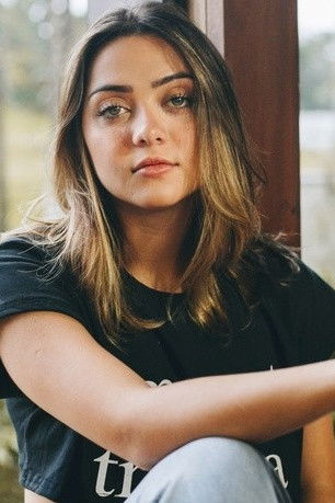 Полліана Алексіу