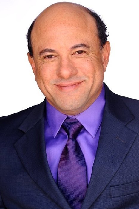 Кайл Т. Хефнер