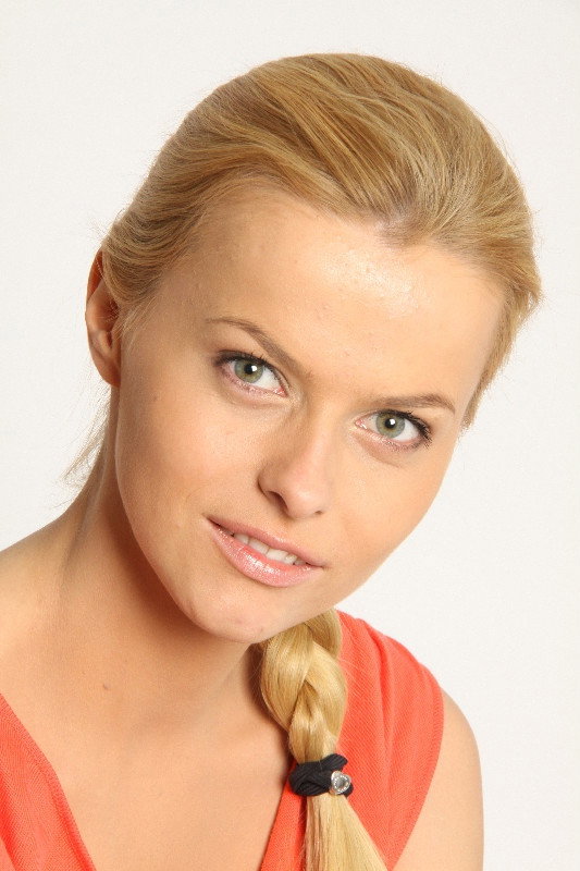 Анна Луцева